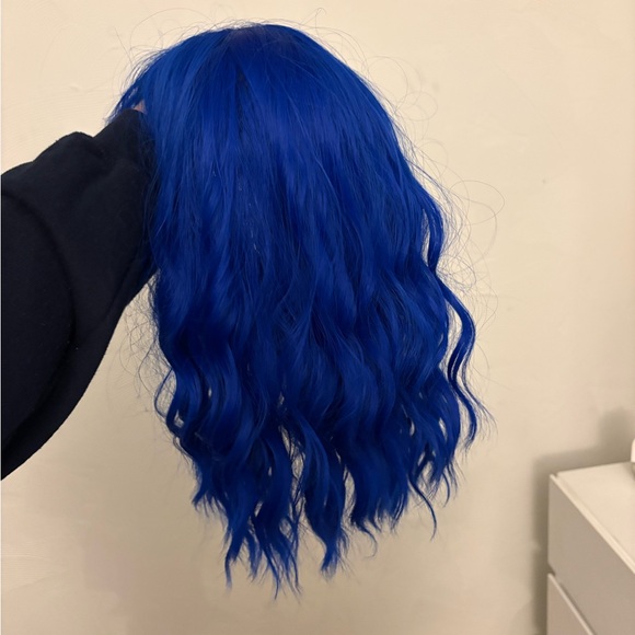 Short bob curl wig - Picture 1 of 3